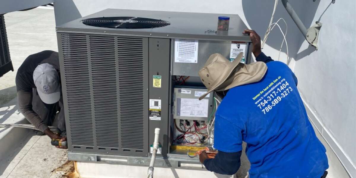 what causes a capacitor to fail in an air conditioner